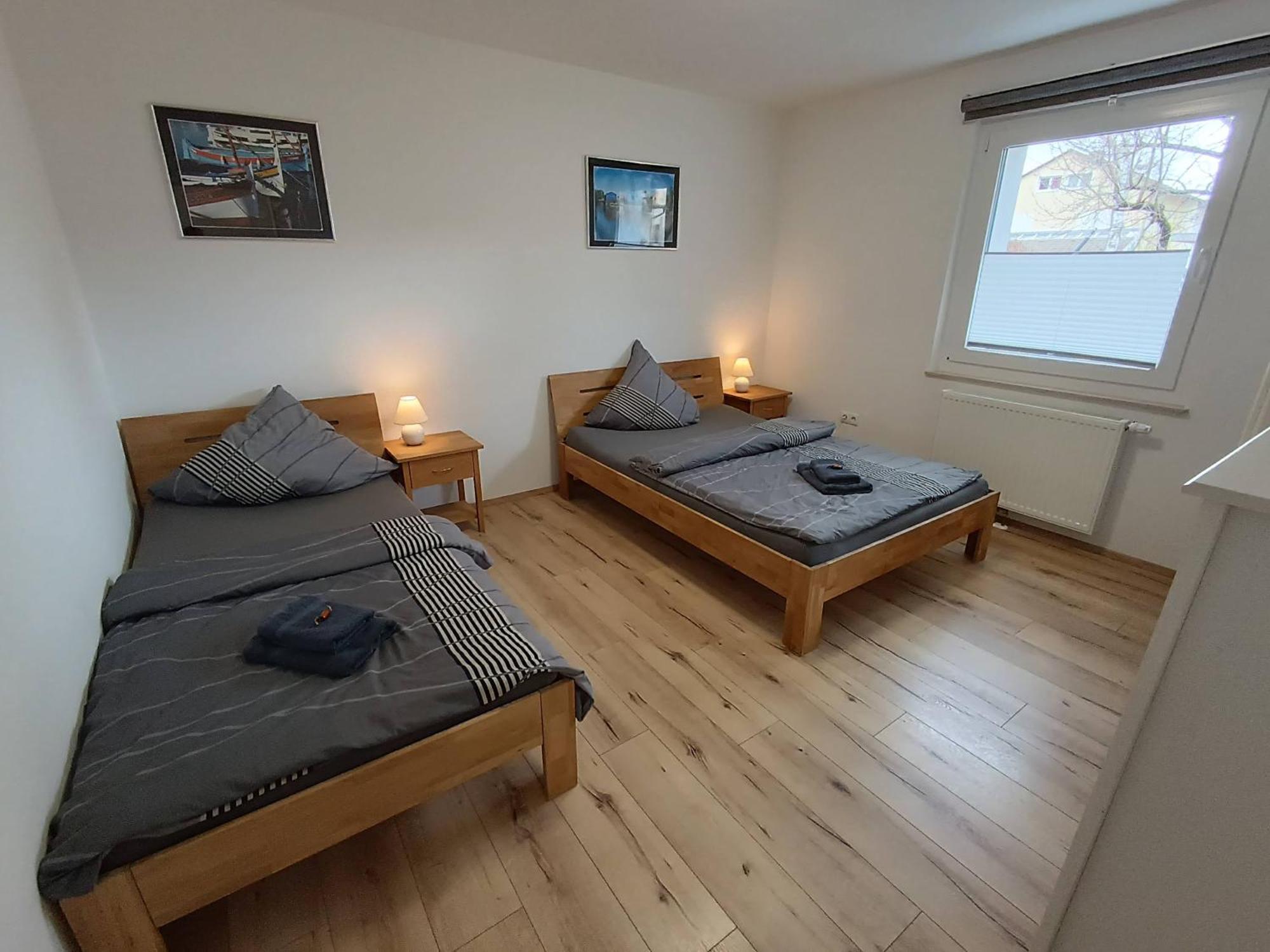 Ferienwohnung Am Rathaus Landstuhl Szoba fotó